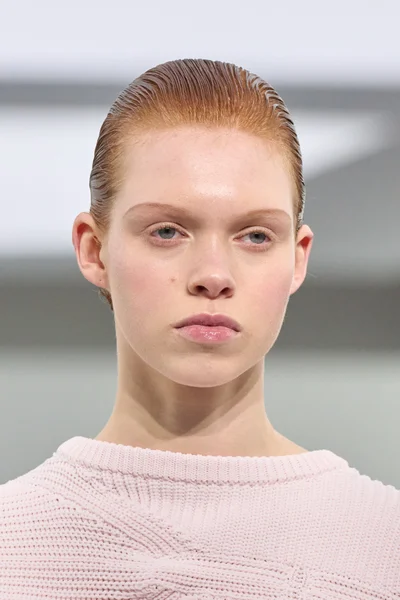 Look 63
